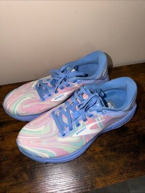 Brooks Adrenaline GTS 22 running shoes - pastel swirl Light Blue, Pink, Mint